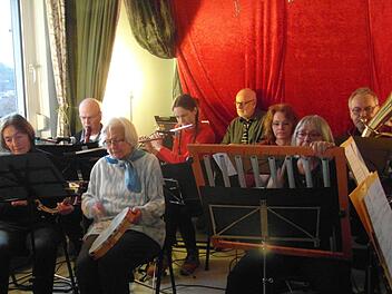 Das Community Music Ensemble der Musikwerkstatt Bad Kissingen gibt es schon seit über zehn Jahren.  Foto: Ursel Müller