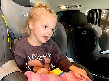 Gerach: Spendenaufruf f&uuml;r kranke Emma (5) schl&auml;gt Wellen - Familie kann wichtige Anschaffung realisieren