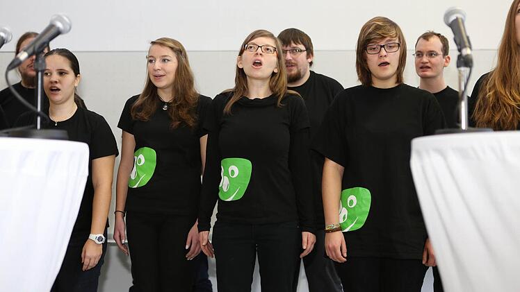 Die erwünschten Stimmen der Studenten: der Hochschulchor "Klangfänger".