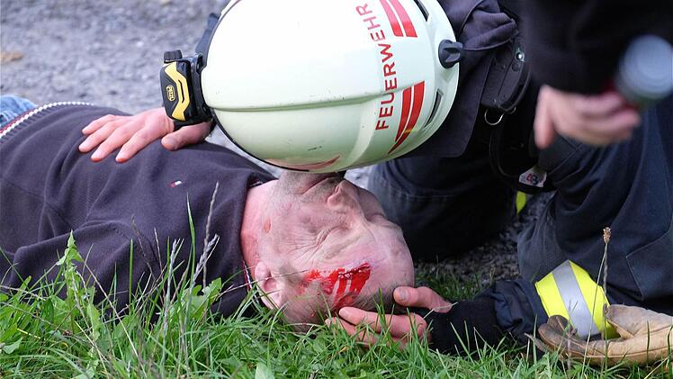 Realistisch geschminktes Opfer. Foto: Gerd Schaar