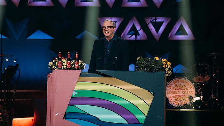 Für Aufsehen sorgt Olli Dittrich mit einer Anekdote über Popstar Falco.