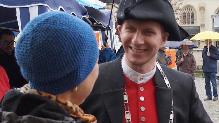 Bierprinz Sebastian Gocker nahm sich Zeit für Gespräche über das Thema Bier.