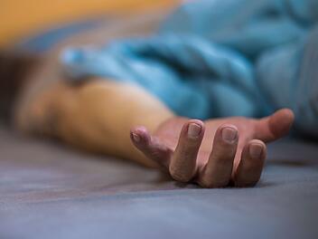 In Rehau entdeckte ein 18-Jähriger den Leichnam seines Bekannten