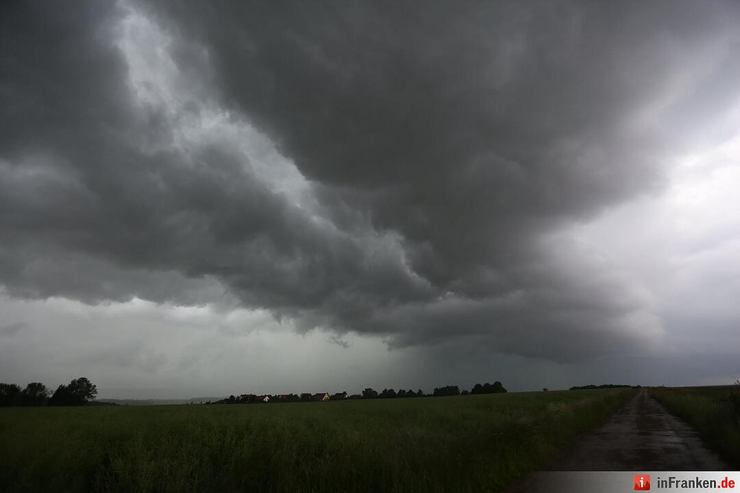 Unwetter über Franken