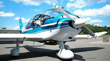 Mitglieder des Aero-Clubs können sich Flugzeuge leihen.