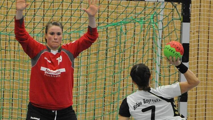 Eine Bank im Tor der SG Garitz/Nüdlingen: Stephanie Piske.  Foto: Hopf