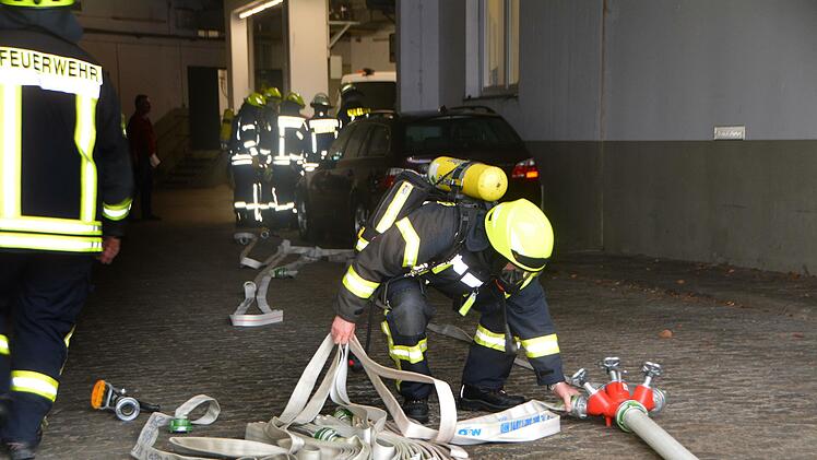 Elektro-Brand im Küchentrakt des Parkwohnstifts in Garitz Foto: Peter Rauch