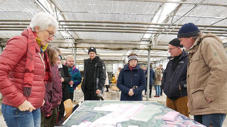 In Workshops konnten die Besucher und Besucherinnen des Aktionstages eigene Ideen für das Stadtviertel in Münnerstadt entwickeln. Foto: Heike Beudert