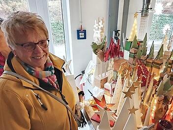 Sonja Hempfling kauft gerne handgefertigte Weihnachtsartikel. Maria L&ouml;ffler
