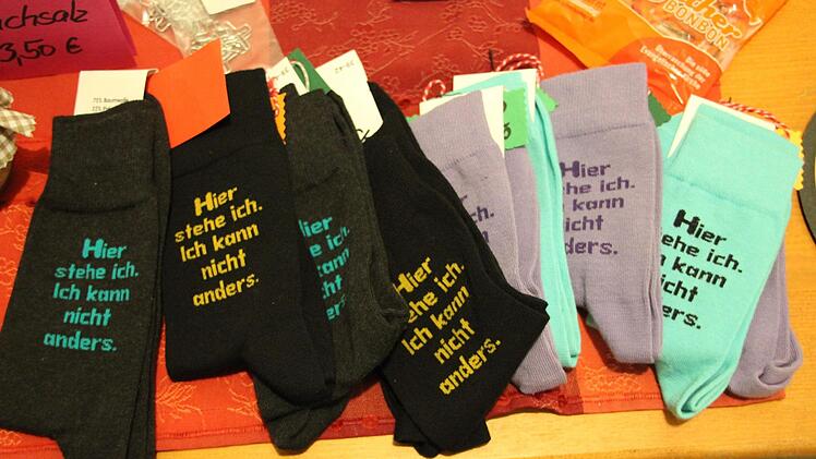 Es gibt tatsächlich Luther-Socken.