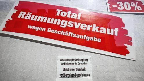 Die Corona-Krise setzt einem Teil des Handels stark zu. Foto: Michael Reichel, dpa