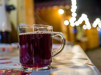 Ein betrunkener Mann musste die Nacht von Sonntag auf Monat bei der Polizei verbringen, weil er auf dem Weihnachtsmarkt mehrere Frauen bel&auml;stigt hatte. Foto: Olympus Digital Camera.