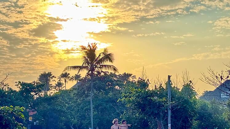 Surfen auf Bali