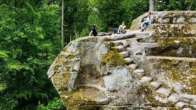 Die Burgruine Rotenhan bei Ebern - viele weitere Ausflugsideen gibt der Ha&szlig;berge Tourismus e.V. Foto: Andreas Hub/Hassberge Tourismus e.V.