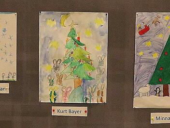 Die Siegerbilder des Malwettbewerbs waren bei der Jahresschlusssitzung ausgestellt.