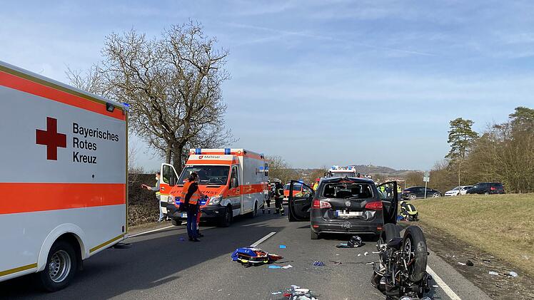 Schwerer Unfall auf der Bundesstraße