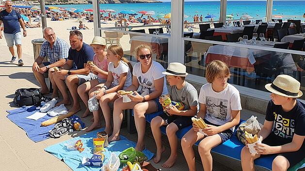 Mallorcas Gastro-Krise 2025: Jetzt sind deutsche Brötchen-Urlauber Schuld