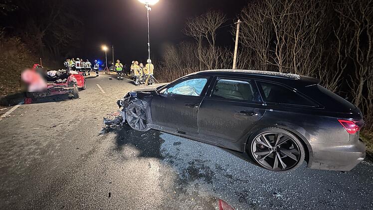 Schwerverletzte bei Unfall auf B289 im Kreis Kulmbach in Auto eingeklemmt