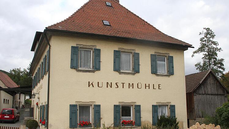 Die Kunstm&uuml;hle in Stadtsteinach ist ein echter Blickfang, allerdings muss sie jetzt umfassend saniert werden. Foto: Sonny Adam