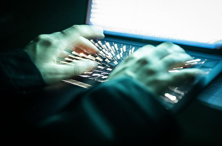 Cyberangriff legt Bahn-Buchung lahm - noch keine Entwarnung