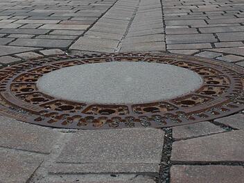 Die Kanalisation muss unterhalten werden. Das ist für Gemeinden und Hausbesitzer eine teure Angelegenheit.Archiv