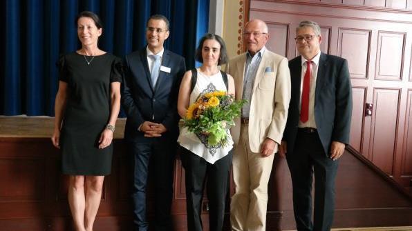 Von links: Katja Bittner, Dr. Nedal Al-Khatib und seine Frau, Dr. Günther Denzler und Prof. Dr. Thomas Kallert, Foto: Sarah Stieranka