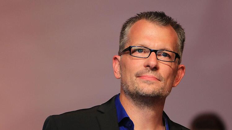 Kurzweiliges Programm auf hohem Niveau: Die Bigband der Hochschule Coburg unter Leitung von Ralf Probst sowie junge Gesangstalente aus der Region beeindruckten zahlreiche Zuhörer im Kongresshaus Rosengarten.Foto: Jochen Berger