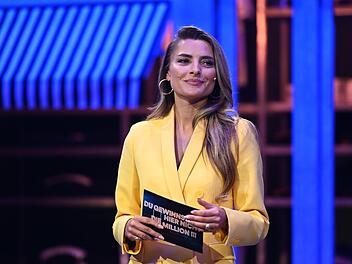 Sophia Thomalla war bei "Du gewinnst hier nicht die Million" als Spielleiterin zu Gast.