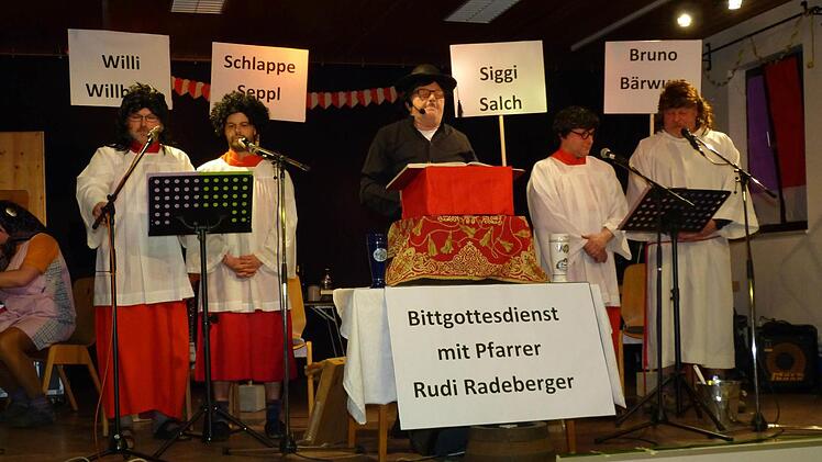 Öschebach außer Rand und Band. Foto: Thomas Reuter