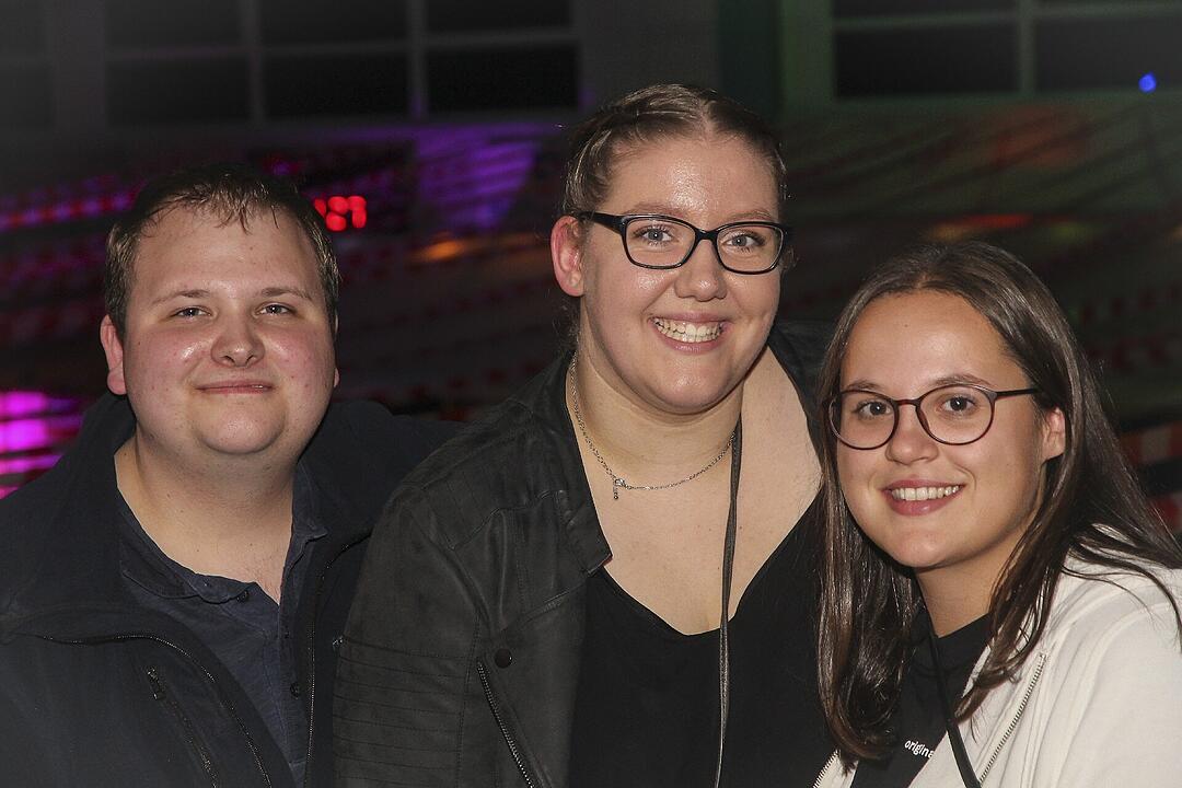 Party und Tanz in der Dreifachhalle