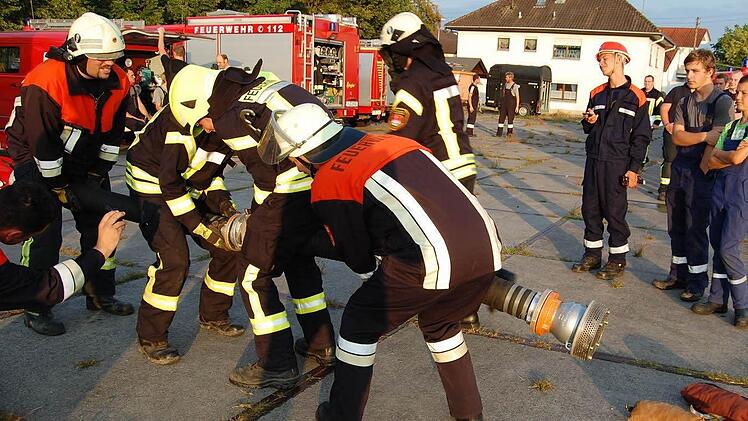 Fit für den Ernstfall: Bei der Großübung 2013 ging es um die Fertigkeiten der Wehrleute. Foto: Günther Straub