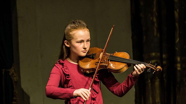 Impressionen von der Matinee "Jugend spielt für Jugend" im Landestheater Coburg: Lisa CoganFoto: Jochen Berger