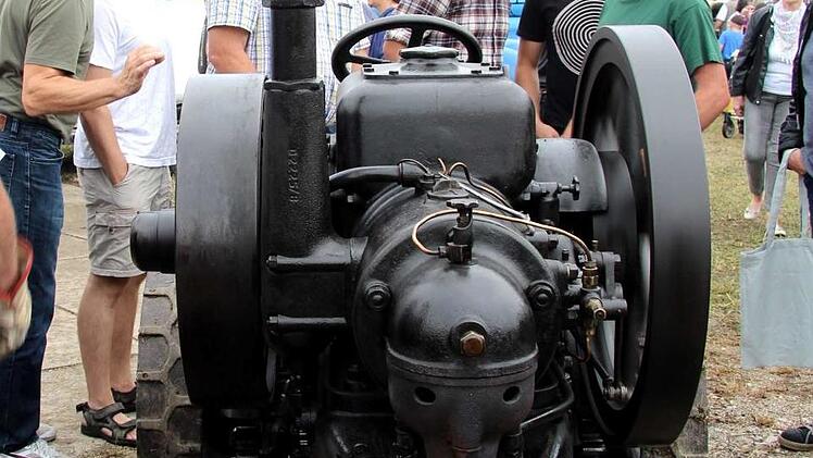 Impressionen vom Oldtimer-Treffen   Foto: Richard Sänger