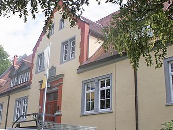 Die Jugendherberge in K&ouml;nigsberg befindet sich mitten in der Natur, aber ist nur f&uuml;nf Minuten vom historischen Stadtkern entfernt.  Foto: Lisa Kieslinger