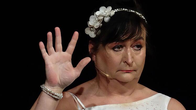 Lizzy Aumeier gastierte im "Schwarzen Bären". Foto: Jochen Berger