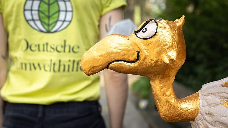 Doch nicht nachhaltig? Den Goldenen Geier der Deutschen Umwelthilfe gibt es für mehr Schein als Sein.