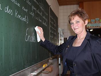 So viele erfolgreiche Jahre sind nicht einfach wegzuwischen: Der Abschied fiel Rektorin Hanna Grünbeck nicht leicht. Fotos: Veronika Schadeck