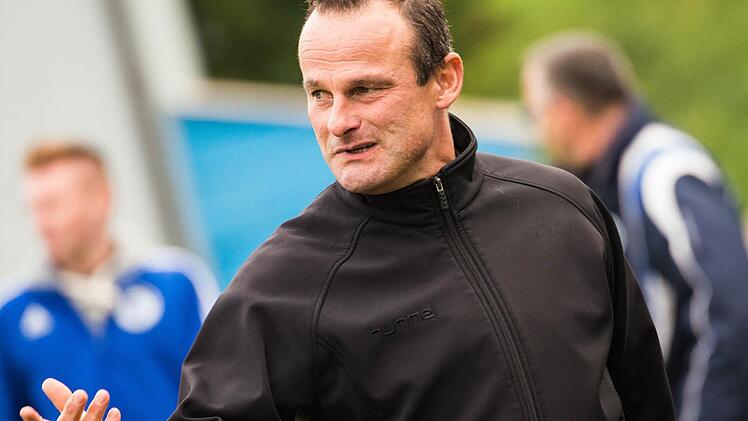 Für Ex-Profi Armin Eck ist nach drei Jahren beim ATS Kulmbach am SAisonende Schluss. Foto: Alexander Muck