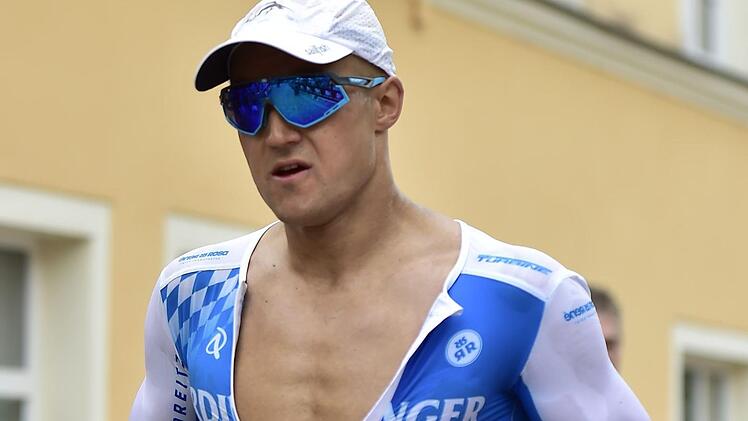 Andreas Dreitz, hier bei seinem Sieg in Roth, will bei der Titelvergabe in Nizza ein Wörtchen mitreden. Foto: Wolfgang Zink