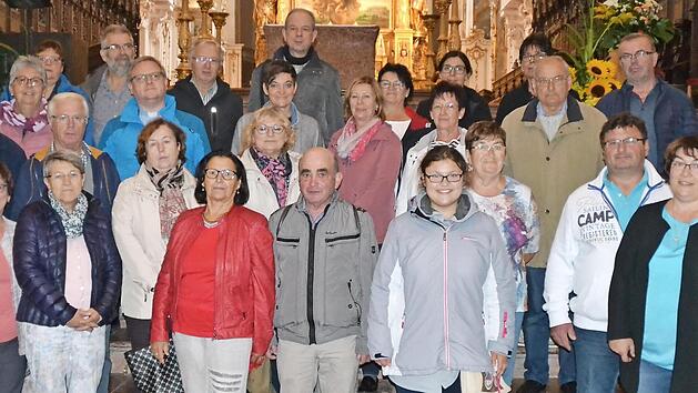 Die Wallfahrer erfuhren viel Wissenswertes &uuml;ber Salzburg und seinen Dom. Foto: privat