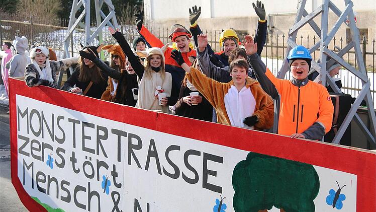 Faschingszug Schwärzelbach  Foto: Gerd Schaar