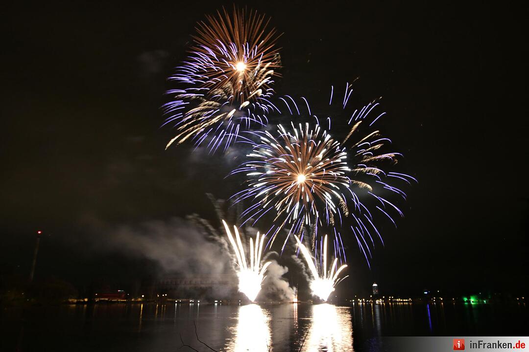 03Volksfest Nürnberg - das Feuerwerk