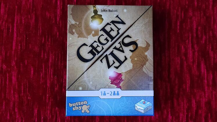 Spiele-Test Gegensatz: Rezension des Micro-Kartenspiels