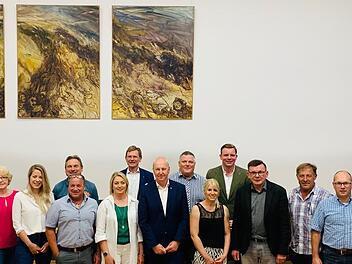 Unser Foto zeigt die frisch gewählten Delegierten (von links):  Elisabeth Wende, Dr. Doreen Kiesel, Ralf Peter, Bernd Hüfner, Heike Herrlich, Willy Willeke, Detlef Heim, Uwe Klein Regina Beck, Martin Wende Armin Warmuth, Albrecht Leurer und Andrea...