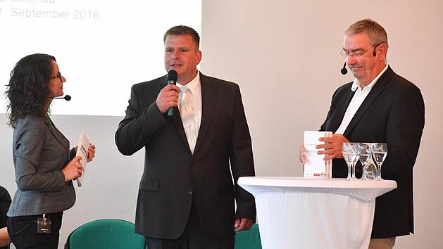 Wahlforum zur B&uuml;rgermeisterwahl in Bad Br&uuml;ckenau am 1. September. Die Wahl selbst findet am 11. September statt. Foto: Roland Rinklef
