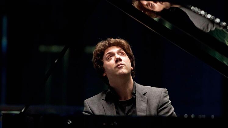 Beeindruckendes Coburg-Debüt: Der Pianist Benjamin Moser gastierte bei der "Gesellschaft der Musikfreunde". Fotos: Jochen Berger