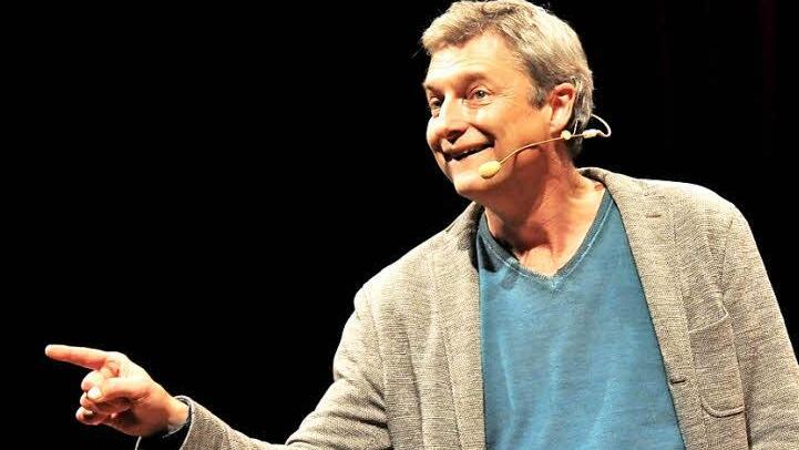 Der österreichische Kabarettist Alfred Dorfer war mit seinem Programm "bisjetzt" beim Kulturamt Haßfurt zu Gast und bereitete dem Publikum einen äußerst vergnüglichen Abend.  Foto: Ulrike Langer