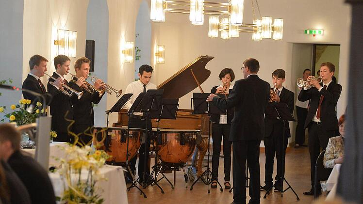 ... und das Trompetenensemble umrahmten den Abend.