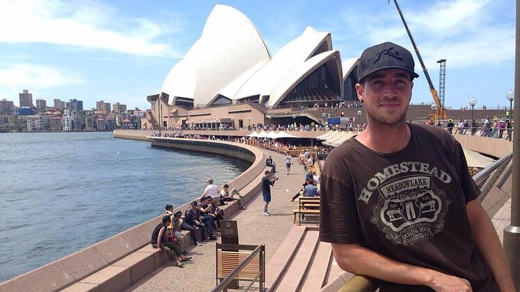 Denis in der australischen Hauptstadt Sydney.