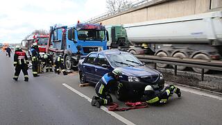 Unfall auf Südwesttangente in Nürnberg-Schweinau